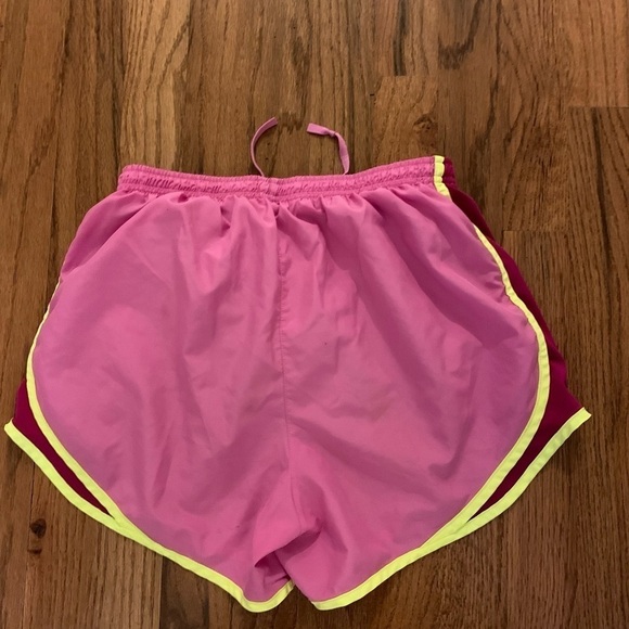 Nike Dri-Fit pink nylon shorts, size S - Picture 6 of 7